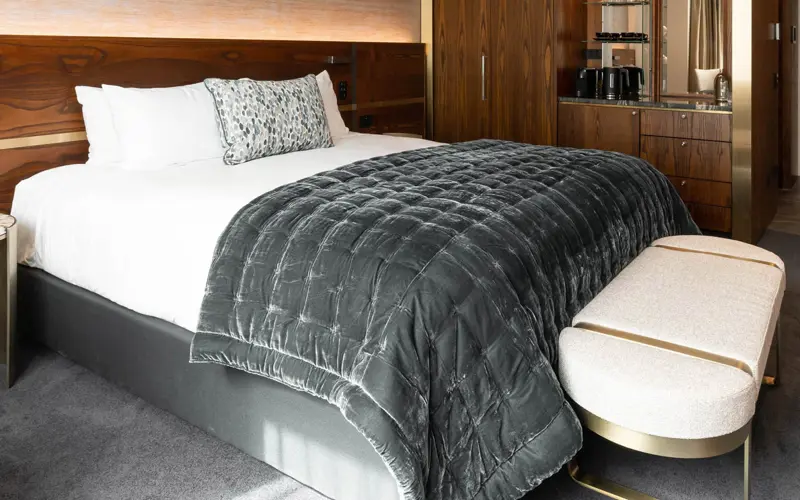 Superior King Room